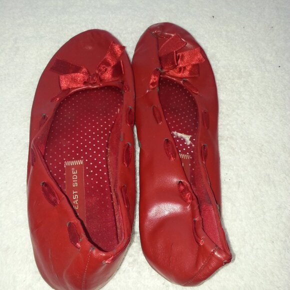 Size 8 Lower East Side Red Soft Vintage Ballet Flats - Picture 3 of 10